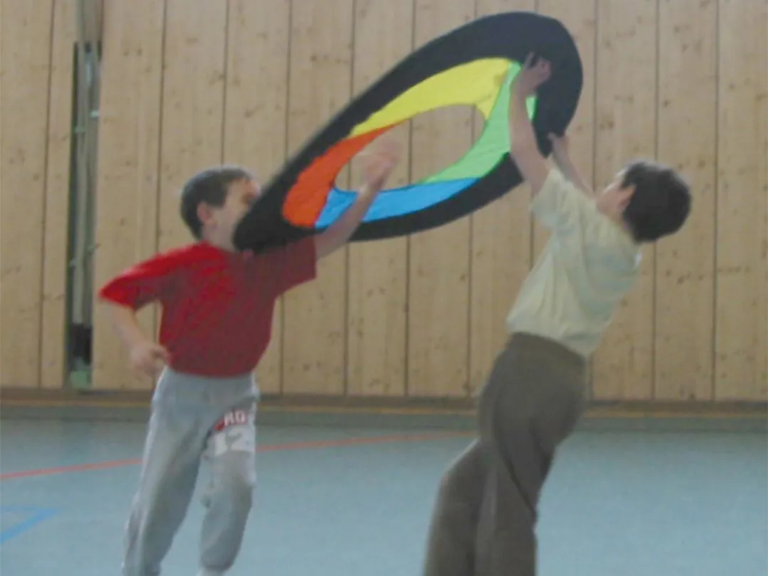 Nylon-Flugring Mit Tragetasche 4 Nylon-Flugring Mit Tragetasche – Bild 2