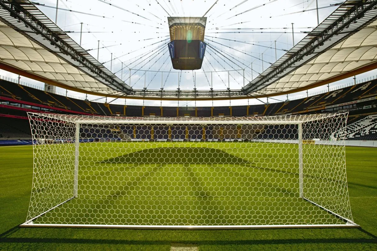 Fußballtor In Bodenhülsen, Eckverschweißt Und Freie Netzaufhängung, Mit SimplyFix 4 Fußballtor In Bodenhülsen, Eckverschweißt Und Freie Netzaufhängung, Mit SimplyFix – Bild 2