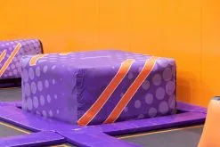 AirTrack Factory® AirCube 8 AirTrack Factory® AirCube -Freizeitspiele Verkaufsgeschäft G5215 A01 ecommerce