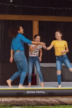 AirTrack Factory® AirTrack Spark 17 AirTrack Factory® AirTrack Spark -Freizeitspiele Verkaufsgeschäft G5230 B01 ecommerce