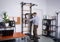 BenchK® Sprossenwand 523B Mit Klimmzugstange, Dip-Bügel & Trainingsbank -Freizeitspiele Verkaufsgeschäft K2388 A09 ecommerce