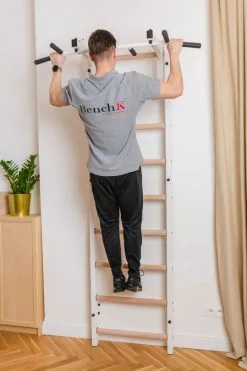 BenchK® Sprossenwand 731W Mit Klimmzugstange -Freizeitspiele Verkaufsgeschäft K23960 A02 ecommerce 1